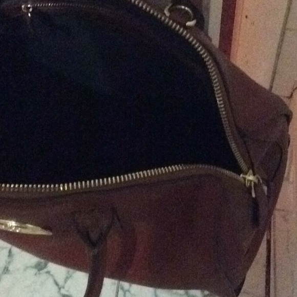Handbag - Picture 5 of 7